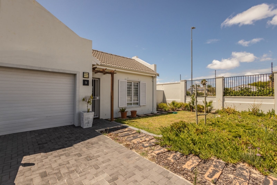 3 Bedroom Property for Sale in Stonewood Security Estate Western Cape